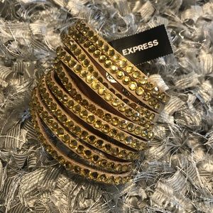 EXPRESS rhinestone cuff NWT! 🌟